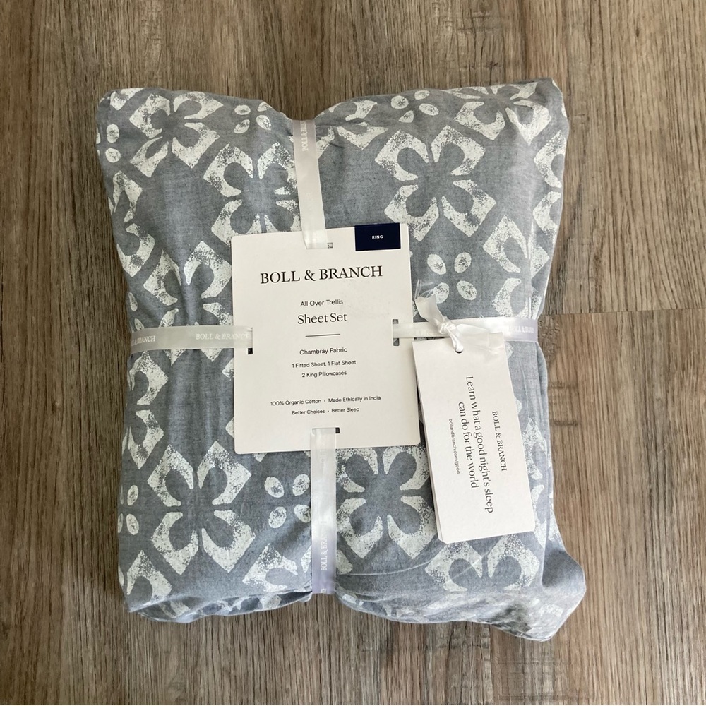 NWT Boll & Branch Chambray King Sheet Set